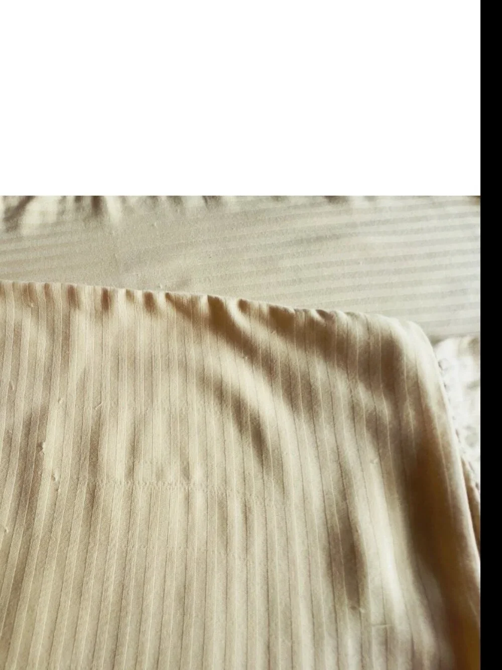 Pair ROYAL SATEEN Pillowcases KING Size Yellow 100% Egyptian Cotton Muted Stripe